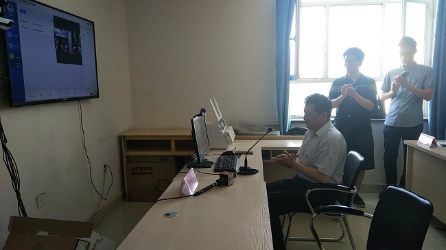 5b74f65694b1c.jpg 胡院長(zhǎng)宣布平臺(tái)開(kāi)通.jpg